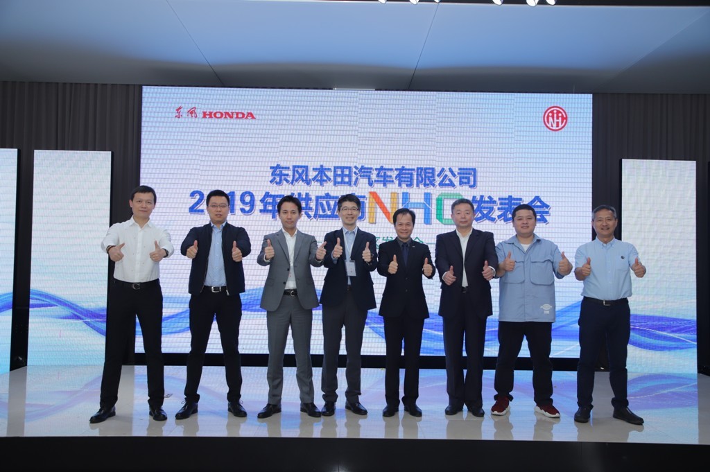 mlESj75EwP/imgs/20230415/d56d99660557ae24ffc49c0c37e74d6c.jpg